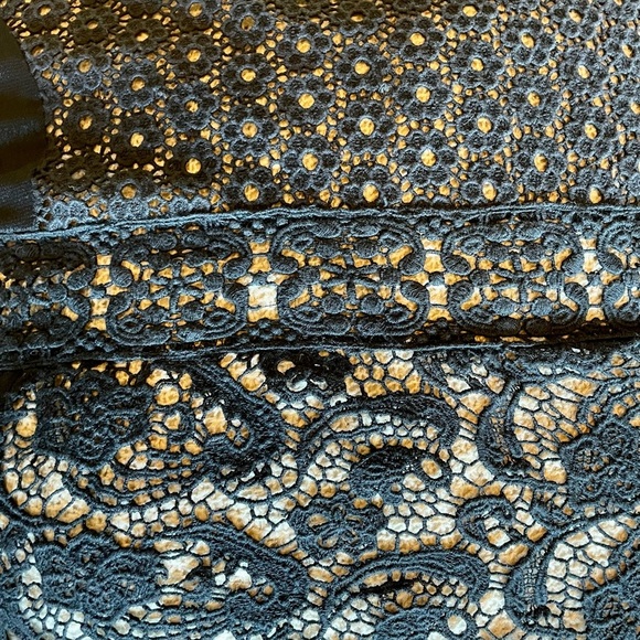 Lucky Brand Black Crochet Lace Long Sleeve Boho Top Large - Picture 6 of 7